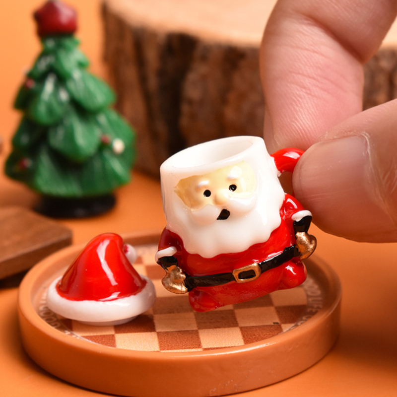 Resin Art Craft - Mini Noel Baba Çay Fincanı Süsü