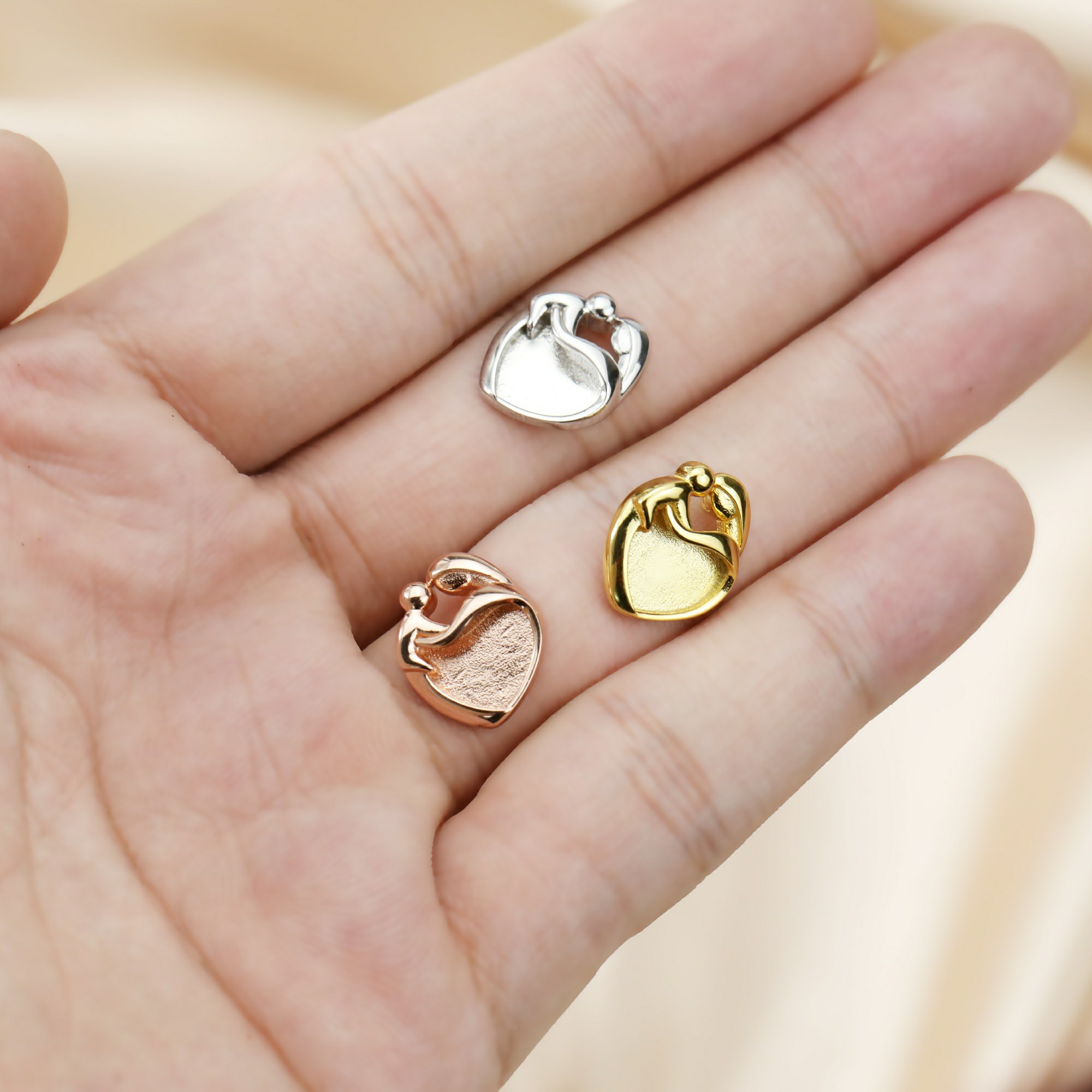 9MM Kalp Çerçeveli Anne Bebek  - Bezels Pendant Resin incelemesi ve fiyatı